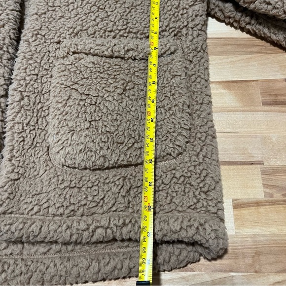 Hollister Oversized Tan Sherpa Fleece Cozy Hooded Jacket - Size Small - Picture 10 of 12